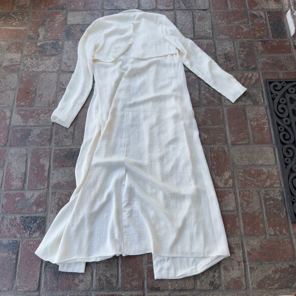 Late Evening Trench Lovers & Friends Bone Colored Long Sleeve Soft Satin Fabric - Picture 6 of 8